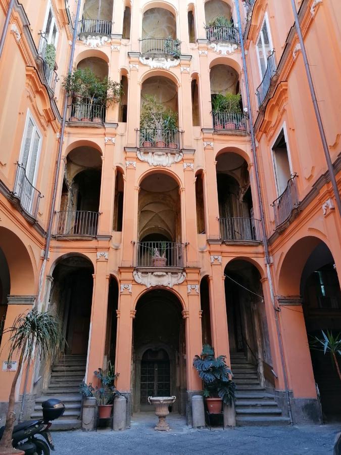 Napoli Royal Flats Villa Buitenkant foto
